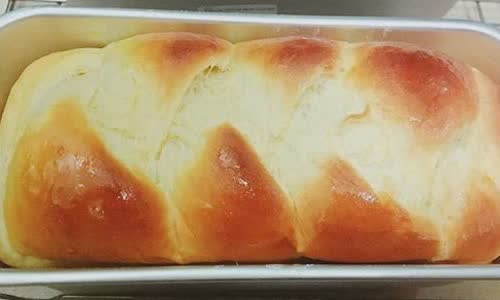Cách làm bánh mì hoa cúc mềm xốp
