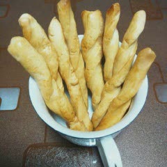 Cách Làm Bánh Mì Que Thơm Phức, Hấp Dẫn Cho Bé