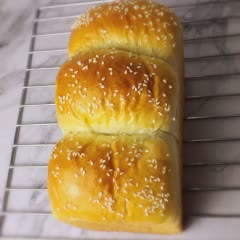 Cách làm Bánh Mì Sandwich Trái Cây Khô đơn giản tại nhà