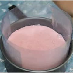 Cách Làm Bánh Mousse Dâu Tây Thơm Ngon Béo Ngậy