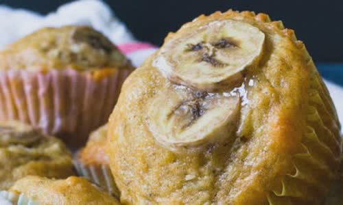 Cách làm Bánh Muffin Chuối Dừa Hạt Macca thơm ngon