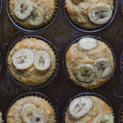 Cách làm Bánh Muffin Chuối Dừa Hạt Macca thơm ngon