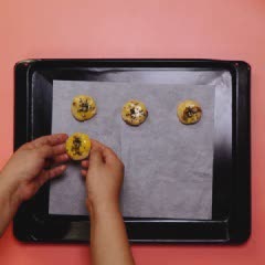Cách làm Bánh Nướng Nho Khô Đậu Phộng thơm lừng, hấp dẫn 