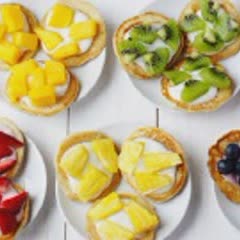 Cách làm bánh Pancake trái cây cầu vồng