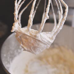 Cách Làm Bánh Pavlova Mâm Xôi Đơn Giản Ngon Miệng