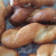 Cách Làm Bánh Quẩy Chiên Xoắn Ăn Vặt Cực Đơn Giản