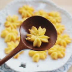 Cách Làm Bánh Quy Bơ Hình Hoa Đơn Giản Cho Cả Nhà