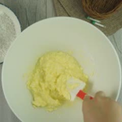 Cách Làm Bánh Quy Bơ Mềm Giòn Tan Cho Bé Ăn Vặt