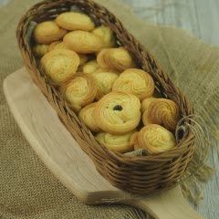 Cách Làm Bánh Quy Bơ Mềm Giòn Tan Cho Bé Ăn Vặt
