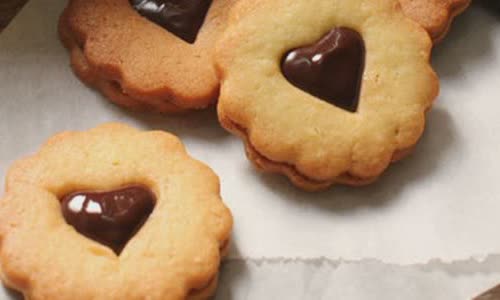 Cách làm bánh quy kẹp chocolate