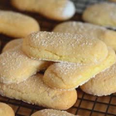 Cách Làm Bánh Quy Lady Fingers Giòn Tan Cực Ngon