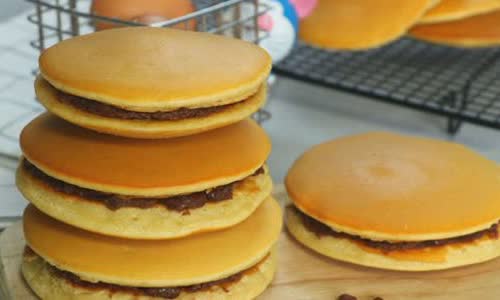 Cách làm Bánh rán Doraemon - Dorayaki