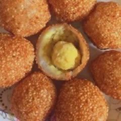 Cách làm Bánh Rán Lúc Lắc nhân đậu xanh, giòn ngon tại nhà