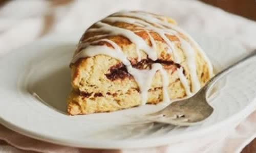 Cách Làm Bánh Scones Cuộn Hương Quế Đơn Giản Ở Nhà