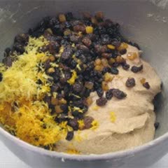 Cách Làm Bánh Stollen Mới Lạ Hấp Dẫn Đơn Giản