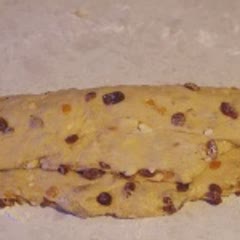 Cách Làm Bánh Stollen Mới Lạ Hấp Dẫn Đơn Giản