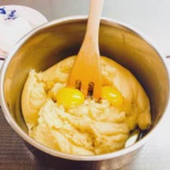 Cách làm Bánh su kem sữa trứng