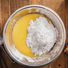 Cách làm Bánh Sữa Chua Hạt Anh Túc xốp mềm không khô