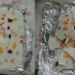 Cách làm bánh sữa chua trái cây
