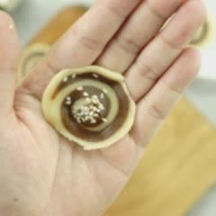 Cách làm Bánh tai heo - Pig's Ear Cookies