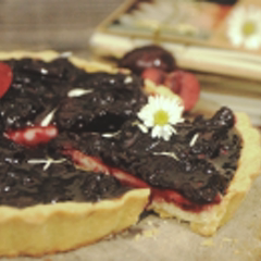 Cách Làm Bánh Tart Trứng Mứt Cherry Cực Hấp Dẫn