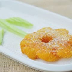 Cách làm bánh trái thơm chiên giòn