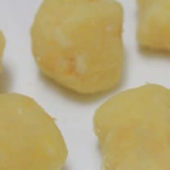 Cách Làm Bánh Xu Xê Gấc Thơm Ngon Màu Đỏ Đẹp Mắt