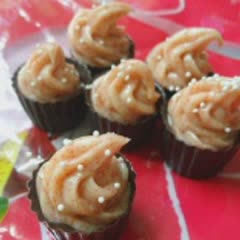 Cách Làm Cupcake Chocolate Dâu Tây Cực Ngon Cho Bé