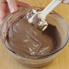 Cách làm Kẹo hạt điều chocolate