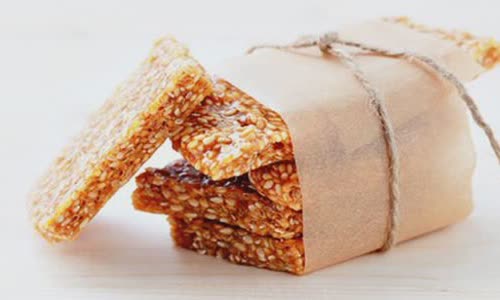 Cách làm kẹo mè trắng