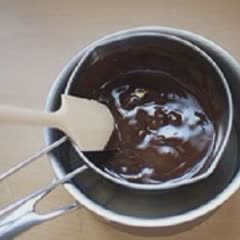Cách Làm Lava Cake Nhân Matcha Ngon Miệng Đơn Giản