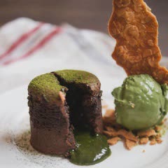 Cách Làm Lava Cake Nhân Matcha Ngon Miệng Đơn Giản