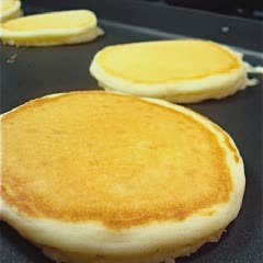 Cách làm pancake cho bữa sáng