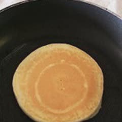 Cách Làm Pancake Chuối Chín Thơm Ngon Hấp Dẫn