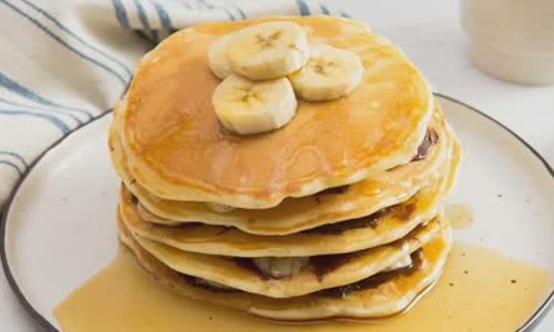 Cách làm pancake chuối kiểu Mỹ
