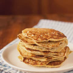 Cách làm pancake chuối mật ong