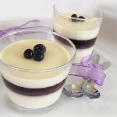 Cách làm panna cotta việt quất