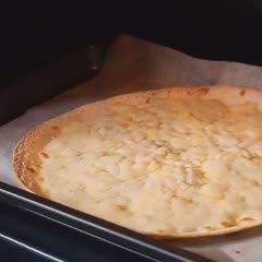 Cách làm Pizza dâu tây phô mai
