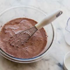 Cách làm Pudding chocolate bằng lò vi sóng