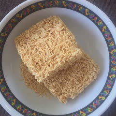 Cách làm Bánh sinh nhật mì gói 