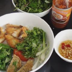Cách nấu Bún Cá Rô độc lạ, thơm ngon chiêu đãi cả nhà