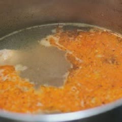 Cách Nấu Bún Dọc Mùng Giò Sống Đổi Vị Cho Gia Đình