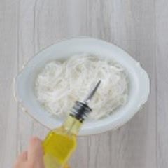 Cách làm Bún Gạo Xào Chay hấp dẫn, nhanh chóng tại nhà 
