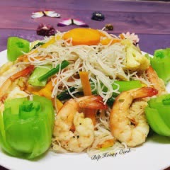 Cách làm Bún Gạo Xào Hải Sản dai mềm sựt sựt rất hấp dẫn
