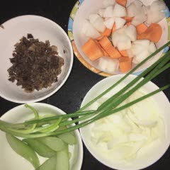 Cách Làm Bún Mọc Sườn Non Thơm Ngon Chuẩn Vị Ở Nhà
