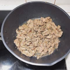 Cách làm Bún Thịt Bò Xào Sả lạ miệng cho bữa sáng