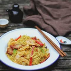 Cách làm Bún Xào Singapore hải sản, cho bữa sáng gia đình
