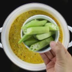 Cách nấu Mì cà ri tôm chua cay