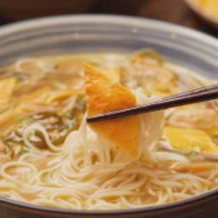 Cách nấu Mì Gà Tảo Bẹ đơn giản và thơm ngon cho bữa sáng