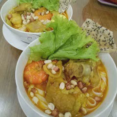 Cách làm mì quảng giò thịt gà